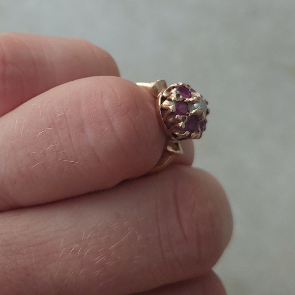 14k Victorian ruby seed pearl ring - Picture 11 of 11